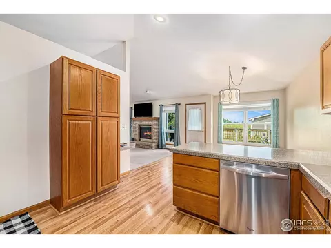 2575 Serena Dr, Mead, CO 80542 photo 5