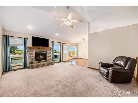 2575 Serena Dr, Mead, CO 80542 photo 2