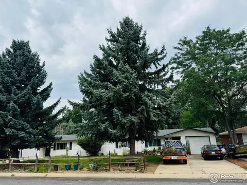 105 49th St, Loveland, CO 80537
