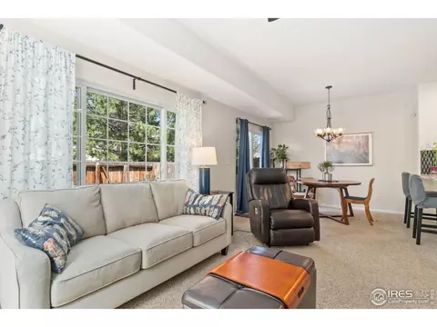 12131 E 2nd Dr, Aurora, CO 80011 photo 5
