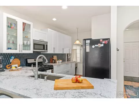 12131 E 2nd Dr, Aurora, CO 80011 photo 10