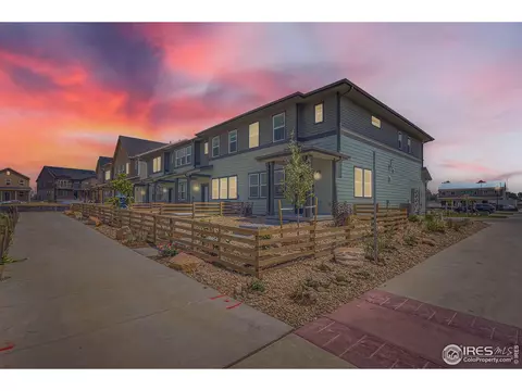 749 Pokeweed Ln, Fort Collins, CO 80524