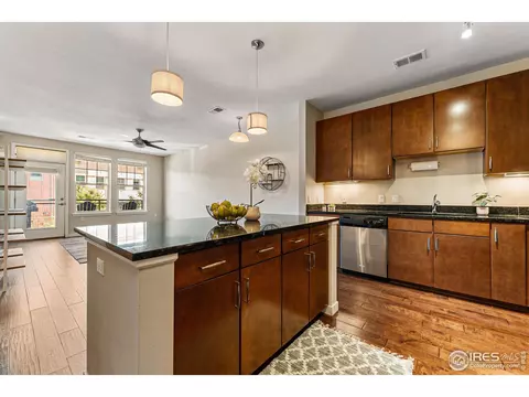 13598 Via Varra #208, Broomfield, CO 80020