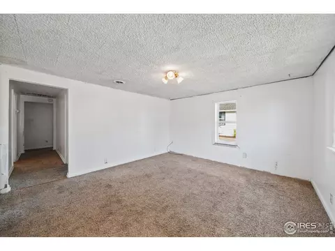 703 Douglas St, Sterling, CO 80751 photo 6