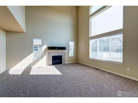 2422 Tabor St, Berthoud, CO 80513 photo 3