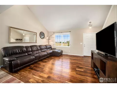 8421 Raspberry Dr, Longmont, CO 80504 photo 6