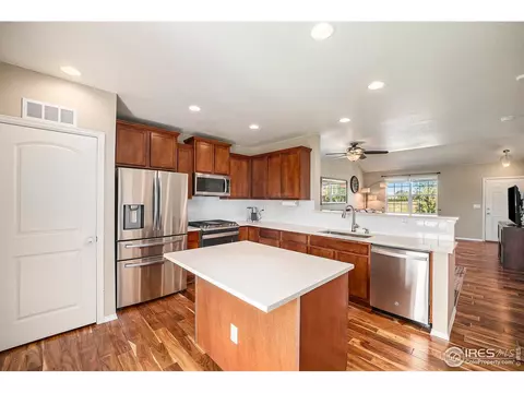 8421 Raspberry Dr, Longmont, CO 80504 photo 11