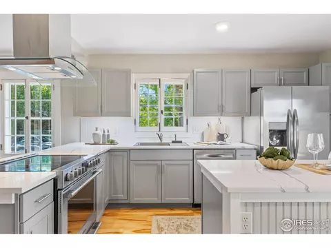 7823 E County Line Rd, Longmont, CO 80504 photo 16