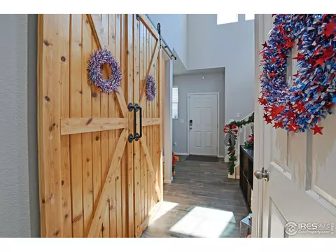 15997 Elk Pl, Denver, CO 80239 photo 3