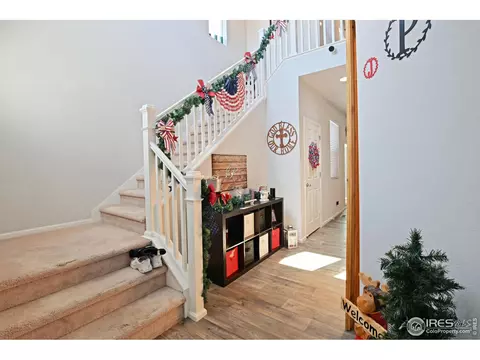 15997 Elk Pl, Denver, CO 80239 photo 4