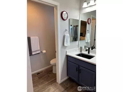 15997 Elk Pl, Denver, CO 80239 photo 19