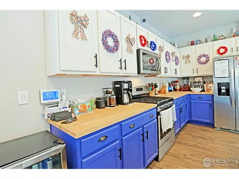 15997 Elk Pl, Denver, CO 80239 photo 10