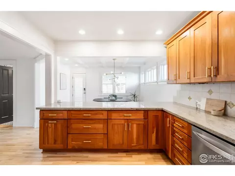 2543 Pine St, Boulder, CO 80302 photo 12