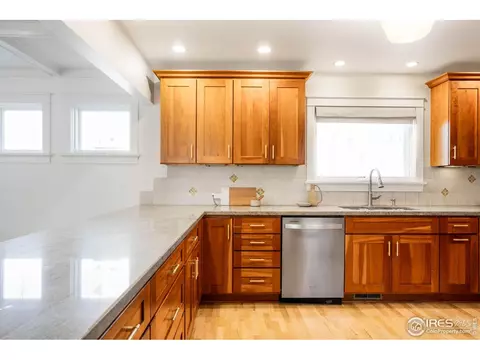 2543 Pine St, Boulder, CO 80302 photo 10