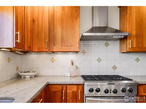 2543 Pine St, Boulder, CO 80302 photo 11