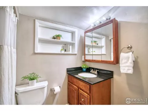 2 King St, Denver, CO 80219 photo 14