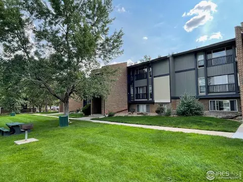 850 W Moorhead Cir #2J, Boulder, CO 80305