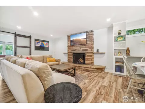 412 High St, Lyons, CO 80540 photo 3