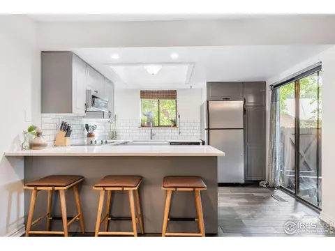 6229 Willow Ln, Boulder, CO 80301 photo 4