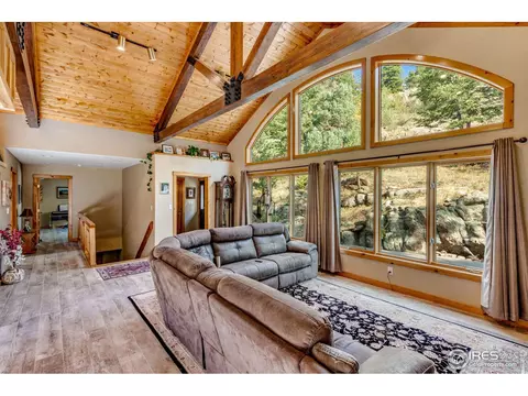 95 Navajo Ct, Lyons, CO 80540 photo 6