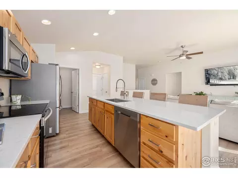 713 Mt Evans Ave, Severance, CO 80550 photo 4