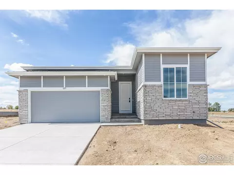 1215 105th Ave Ct, Greeley, CO 80634