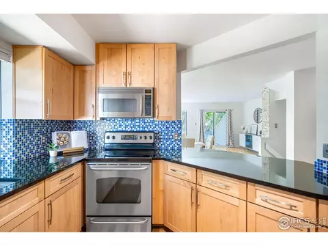 4638 Burgundy Ln, Boulder, CO 80301 photo 6