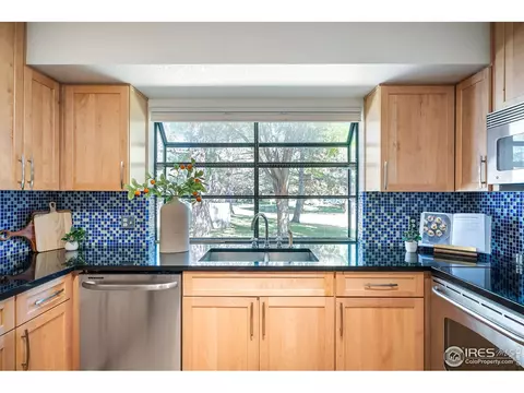 4638 Burgundy Ln, Boulder, CO 80301 photo 5