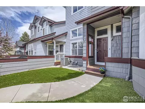620 Barberry Dr, Longmont, CO 80503