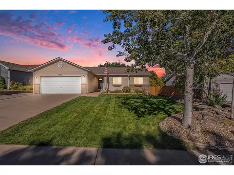 2025 Parkwood Dr, Johnstown, CO 80534