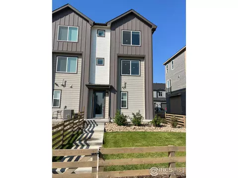 764 Pokeweed Ln, Fort Collins, CO 80524