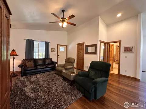 736 N 4th St, Berthoud, CO 80513 photo 7