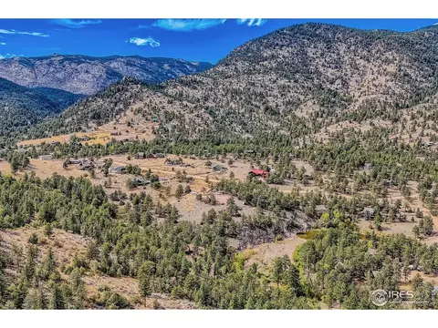 466 Arapahoe Ct, Lyons, CO 80540 photo 2