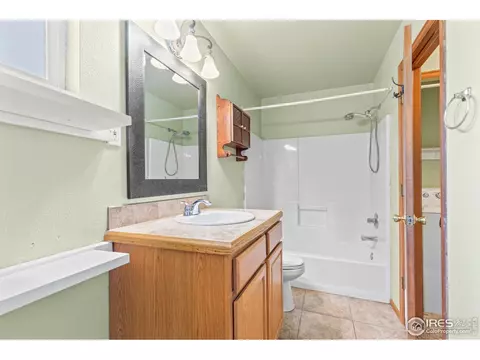 281 E Mountain Ash St, Milliken, CO 80543 photo 15