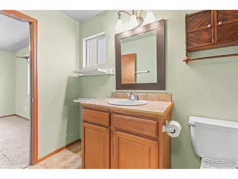 281 E Mountain Ash St, Milliken, CO 80543 photo 14