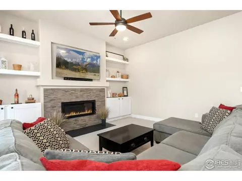 879 Sunlight Peak Dr, Windsor, CO 80550 photo 7