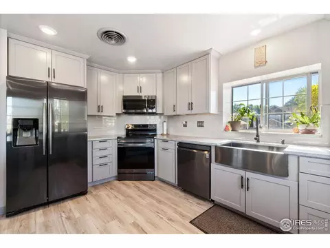 6196 Yates Ct, Arvada, CO 80003