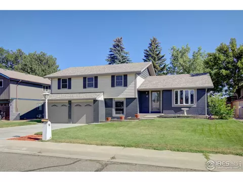 8 Burlington Dr, Longmont, CO 80501