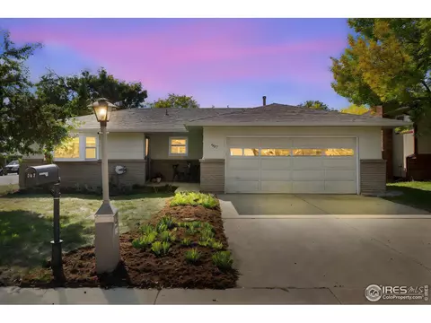 907 Bragg Pl, Longmont, CO 80501