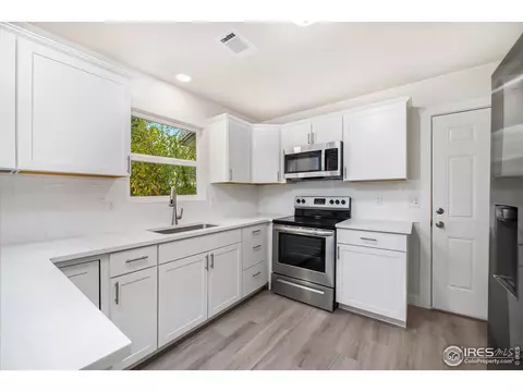 3205 Wilson Ct, Laporte, CO 80535 photo 4