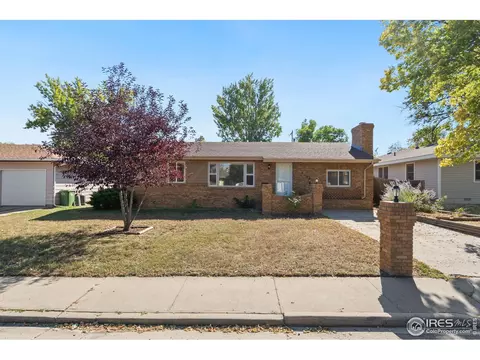 410 Crescent Dr, Loveland, CO 80538