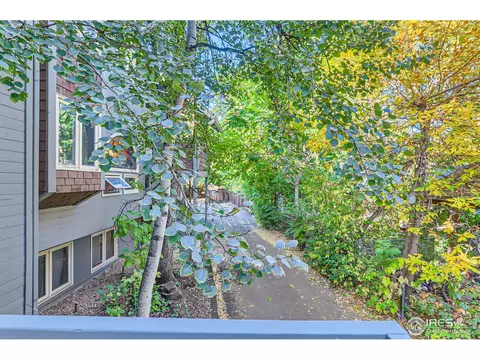 1851 22nd St #4, Boulder, CO 80302 photo 2