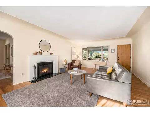 2425 Sunset Ln, Greeley, CO 80634 photo 4