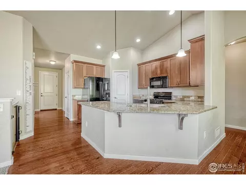 648 Foxtail Way, Windsor, CO 80550 photo 4