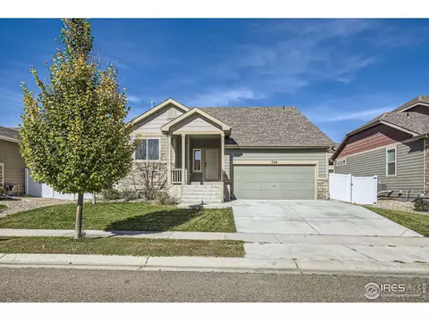 728 Elk Mountain Dr, Windsor, CO 80550