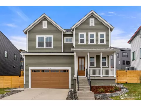 925 Arapahoe Cir, Louisville, CO 80027