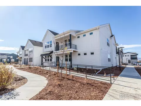 2714 Barnstormer St #E, Fort Collins, CO 80524