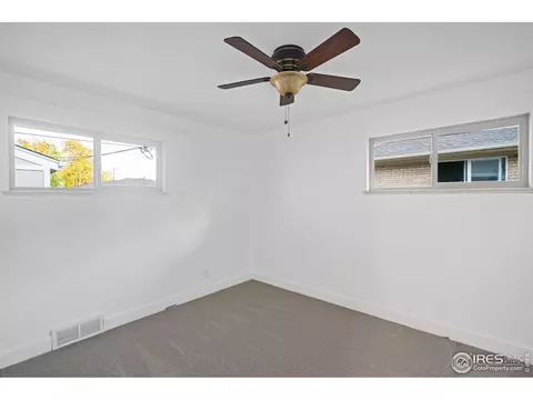 3610 N Grape St, Denver, CO 80207 photo 17