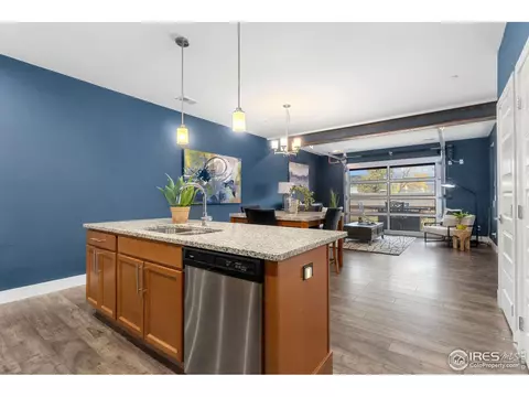 19581 E Sunset Cir, Centennial, CO 80015 photo 10