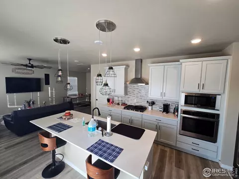 1202 Coyote Ln, Wiggins, CO 80654 photo 2